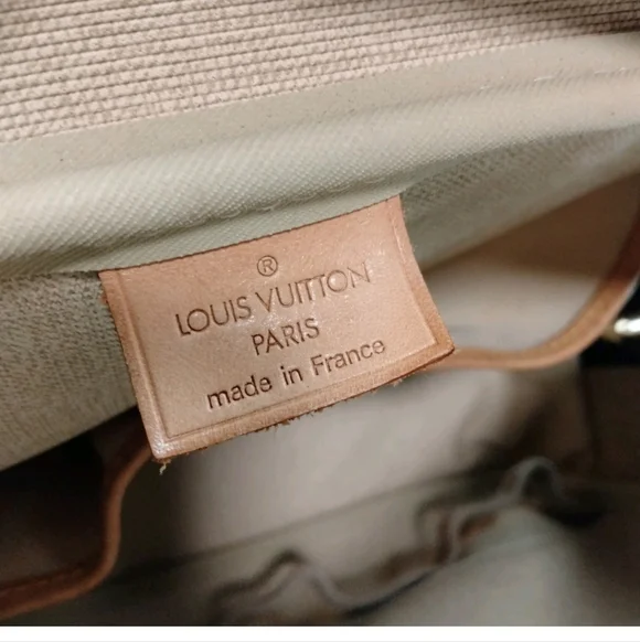 Louis Vuitton Deauville Brown Monogram Handbag- AUTHENTIC - Picture 6 of 10